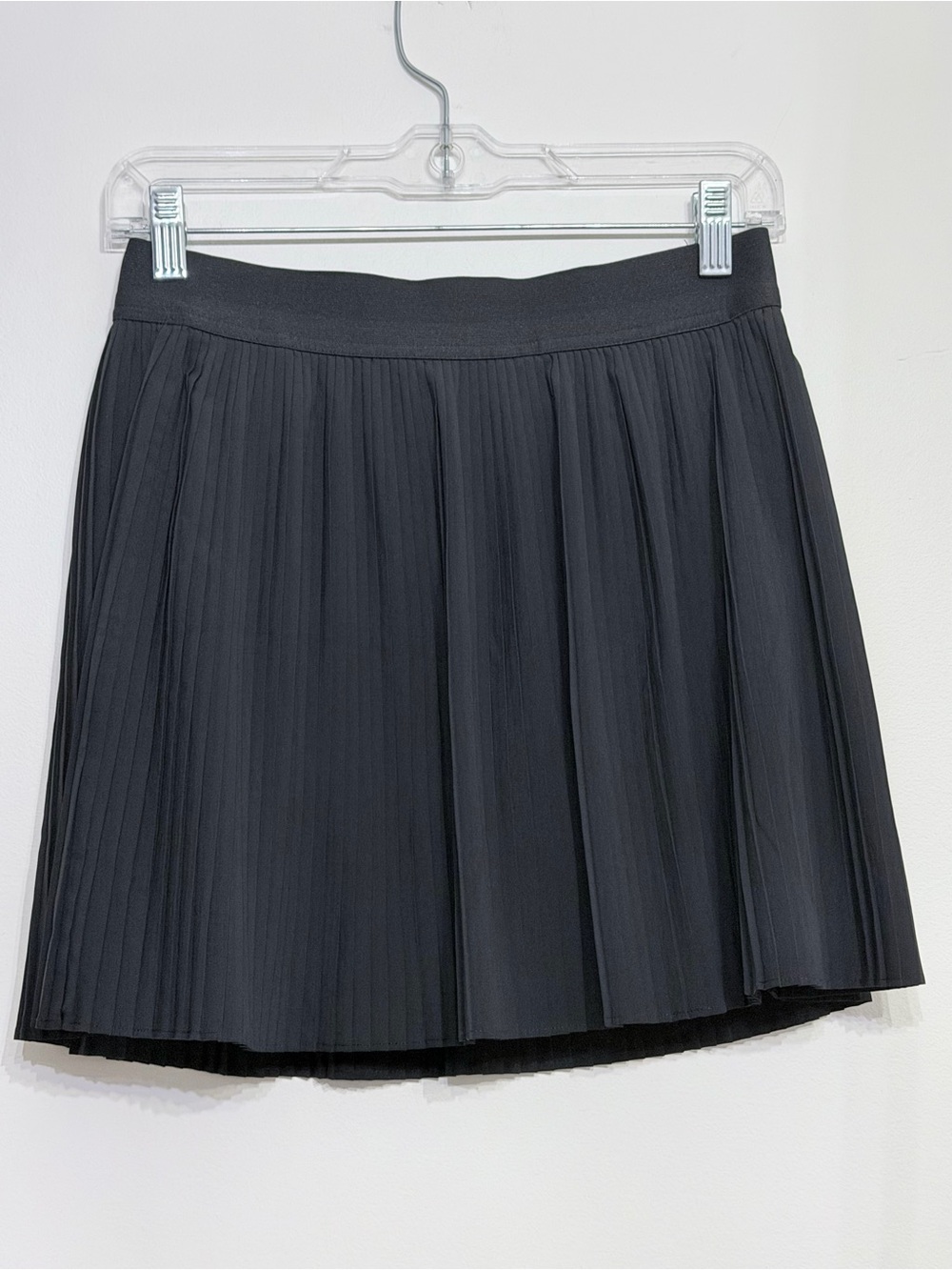 Gap Fit Pleated Skort Skirt Shorts Women SZ Small Black Pickleball Tennis Golf